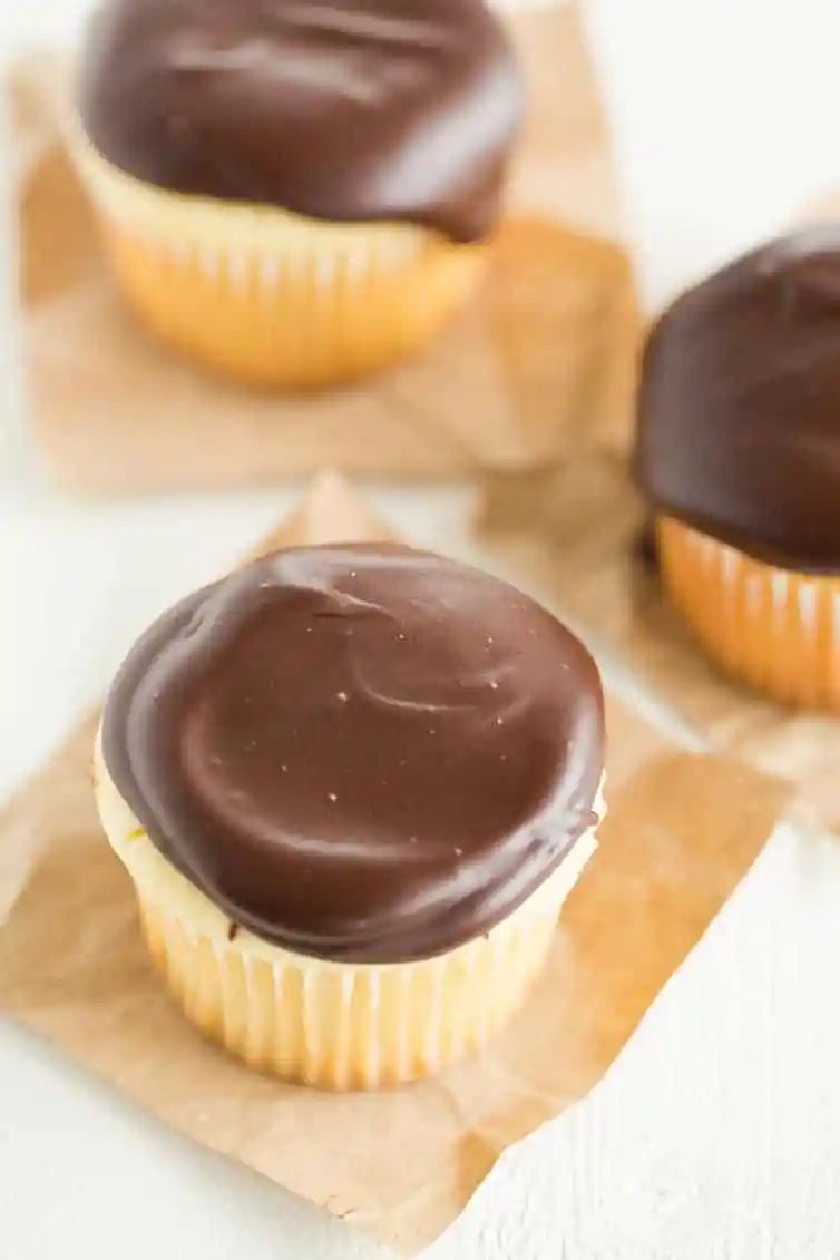 Boston Cream Cupcakes