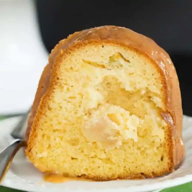 Caramel Apple Bundt Cake
