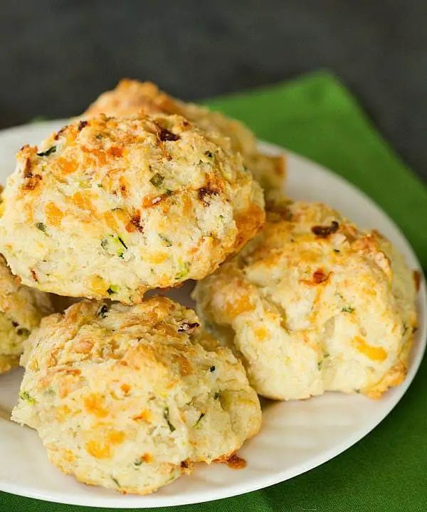 Cheesy Zucchini and Sun-Dried Tomato Scones |