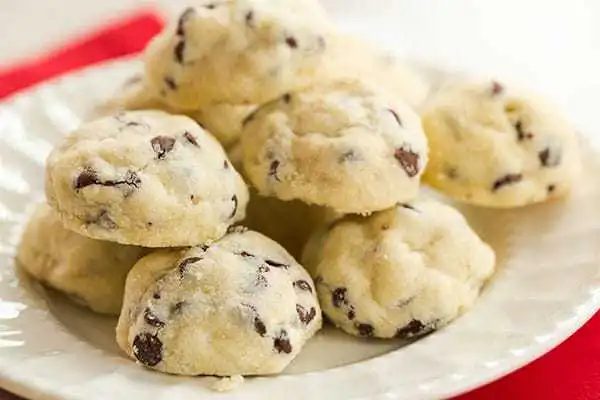 Chocolate Chip Tea Cookies