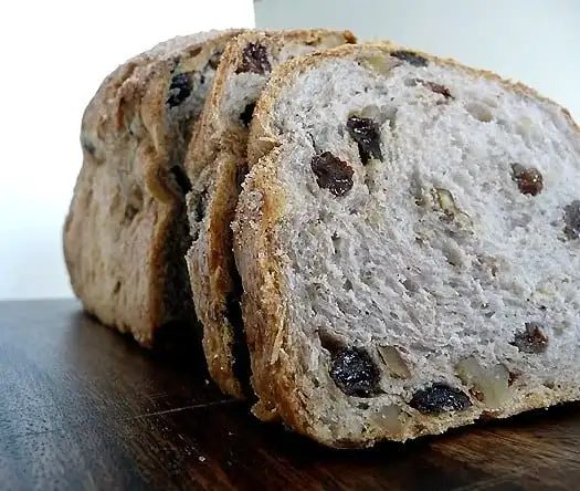 Cinnamon Raisin Walnut Bread