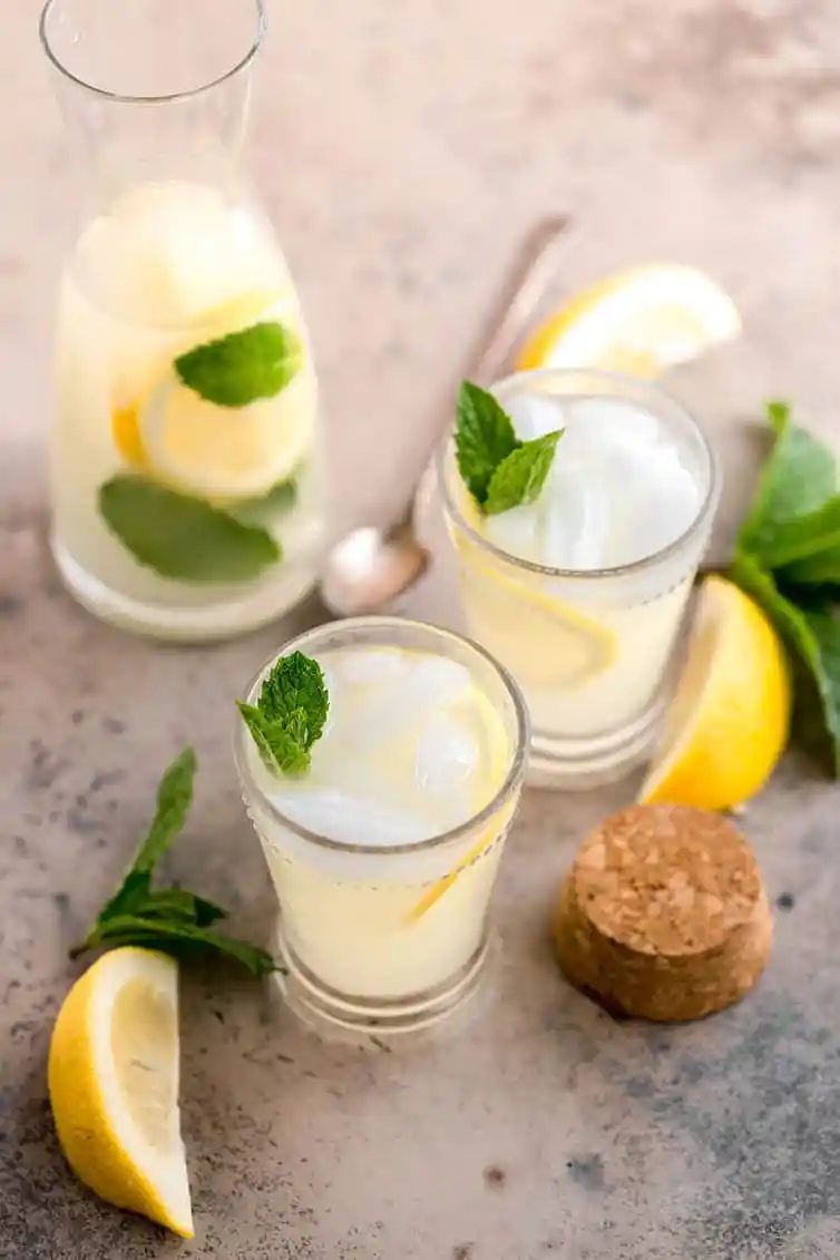 Lemonade Recipe You Need to Make This Summer