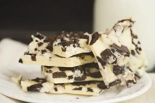 Cookies and Cream White Chocolate Bark