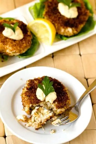 Crab Cakes, served with Rémoulade Sauce
