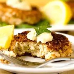 Crab Cakes, served with Rémoulade Sauce