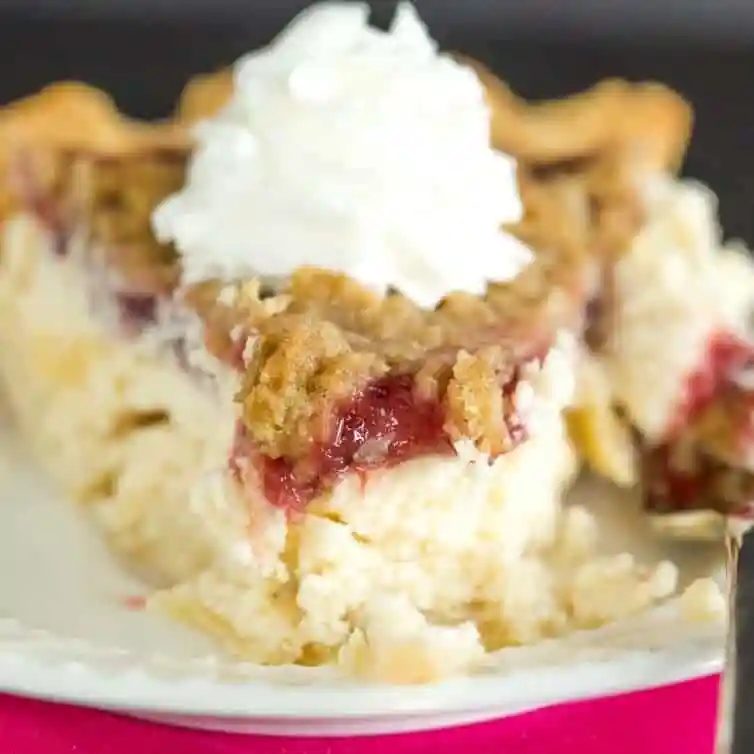 Cranberry Cheesecake Crumb Pie