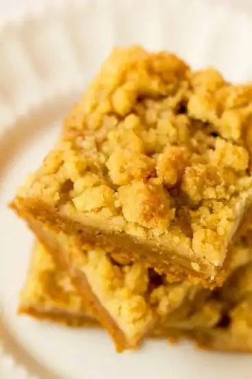 Dutch Apple Pie Bars