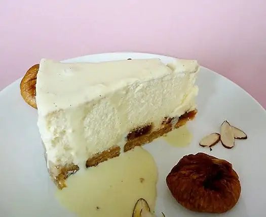 Fig and Almond Cheesecake