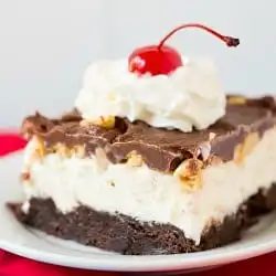Frozen Brownie Sundae