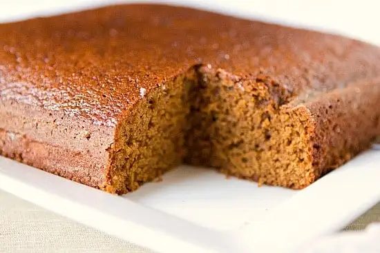 Classic Gingerbread Cake