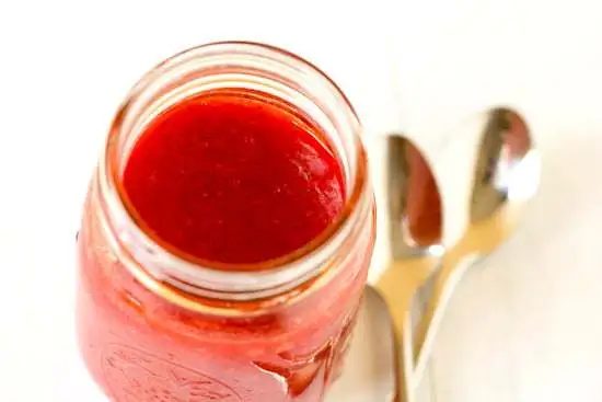Strawberry Ice Cream Topping