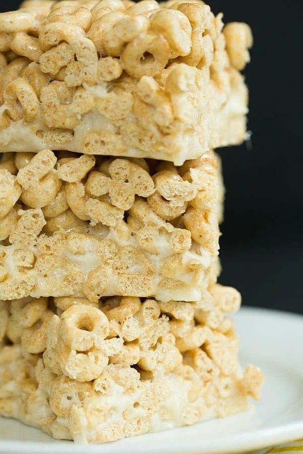 Honey Nut Cheerios & Banana Marshmallow Cereal Treats
