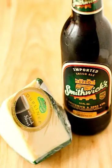 Irish Beer & Cheese Bread