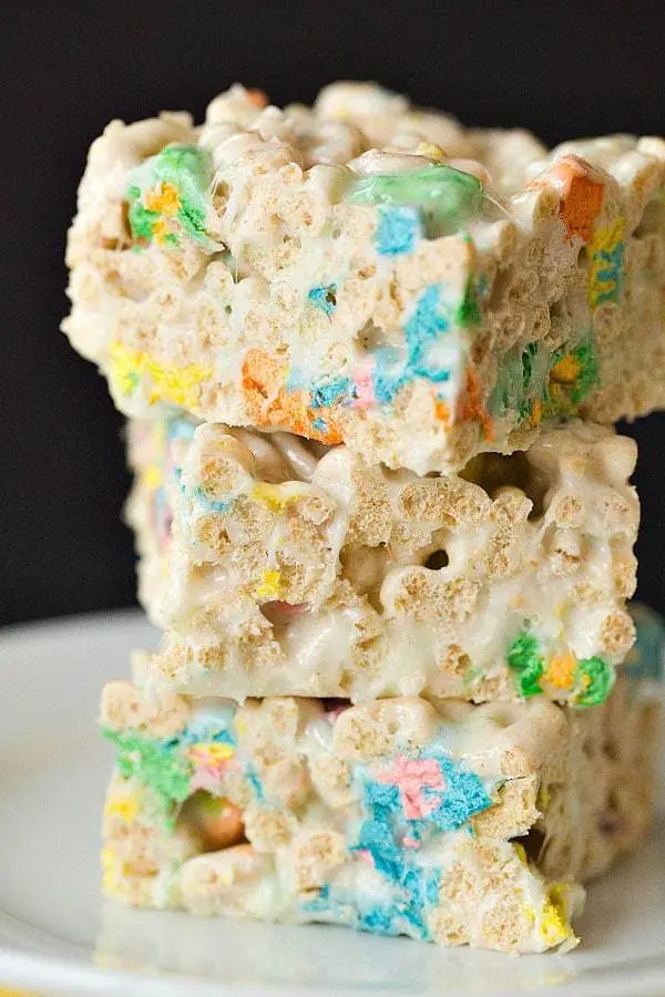 Lucky Charms Marshmallow Cereal Treats for St. Patrick's Day! |