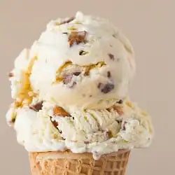 Malted Vanilla Ice Cream, served with Peanut Brittle & Milk Chocolate Chunks