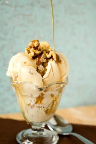 Maple-Walnut Ice Cream