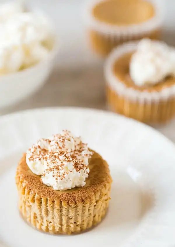 Mini Tiramisu Cheesecakes