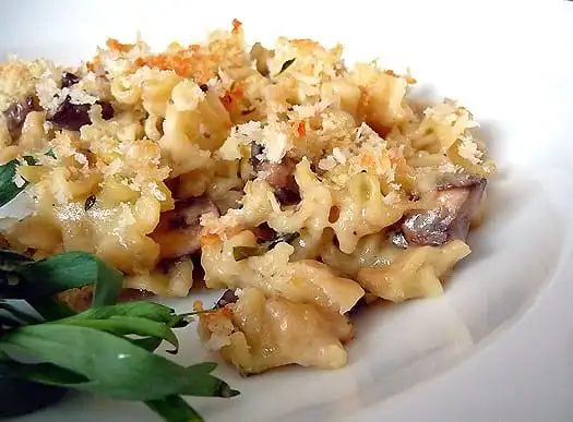 Mushroom-Herb Macaroni & Cheese