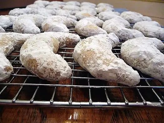 Nut Crescents