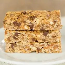 Peanut Butter-Chocolate Chip Granola Bars, chewy