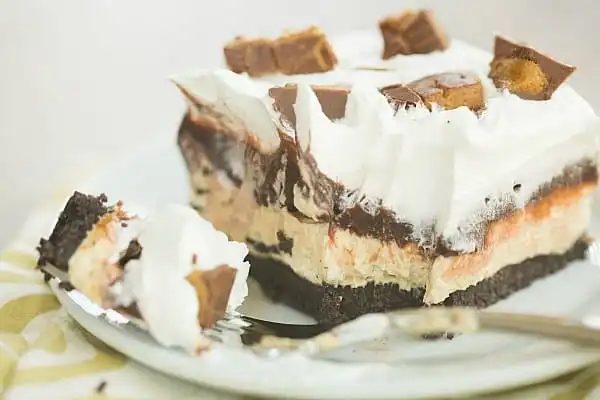 Peanut Butter Cup Icebox Cake