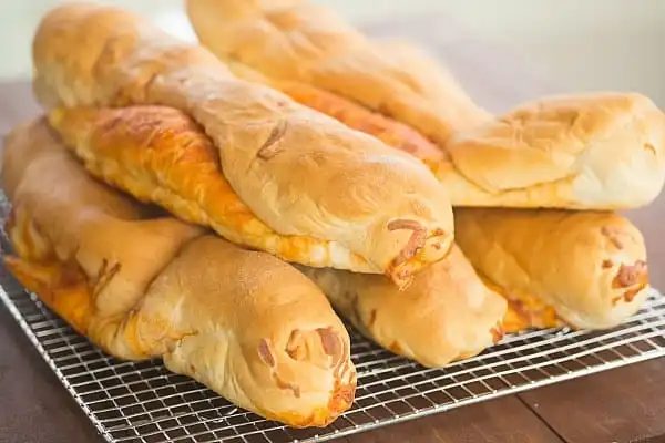 Pepperoni Bread, a.k.a. Pepperoni Rolls | #recipe