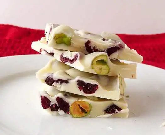 Pistachio & Cranberry White Chocolate Bark