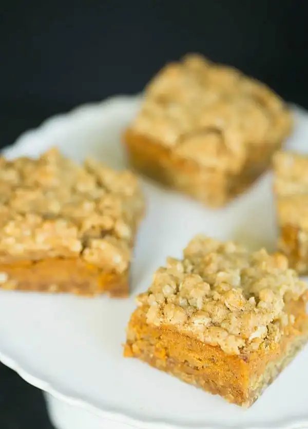 Pumpkin Pie Oatmeal Crumb Bars by @Yawzu ::