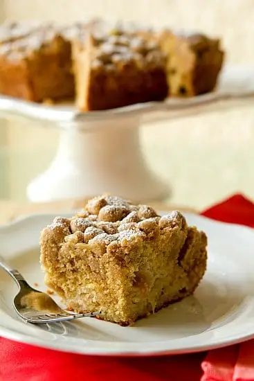 Rhubarb Crumb Cake
