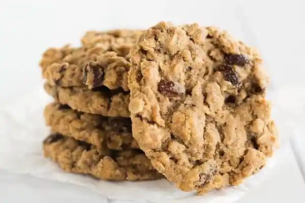 Sadelle’s Oatmeal Raisin Cookies