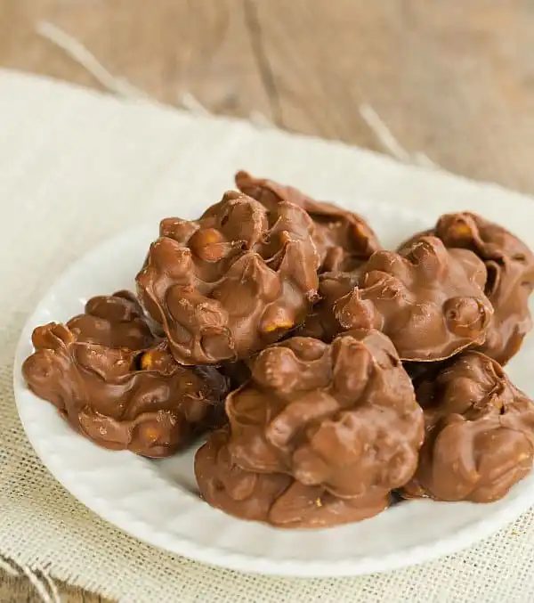 Crock-Pot Chocolate-Covered Peanut Clusters - SO straightforward and addictive! |