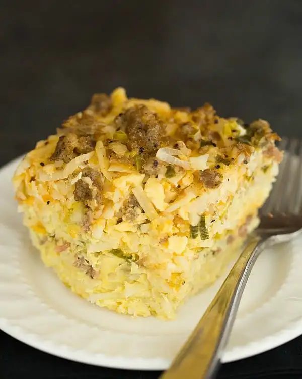 Slow Cooker Sausage, Hash Brown & Cheddar Breakfast Casserole by @Yawzu ::