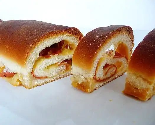 Soft Cheese and Pepperoni Bread