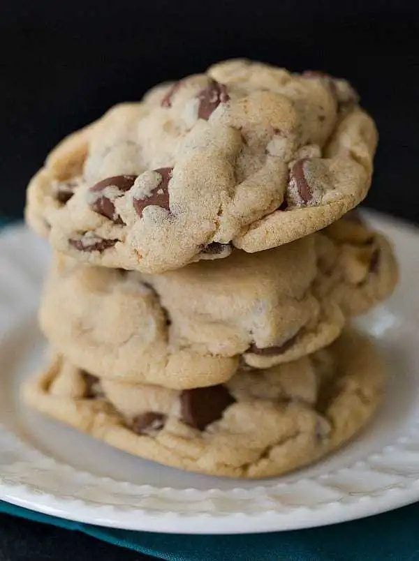Soft & Chewy Peanut Butter-Chocolate Chip Cookies
