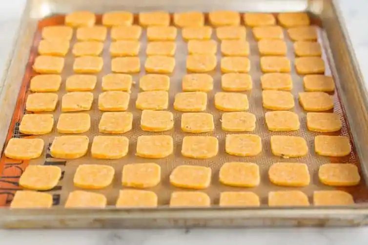 Southern Cheese Crackers, spicy