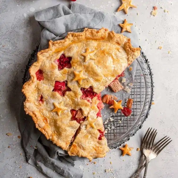 Strawberry Rhubarb Pie