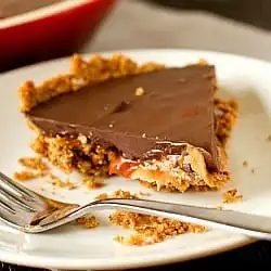Take 5 Candy Bar Pie