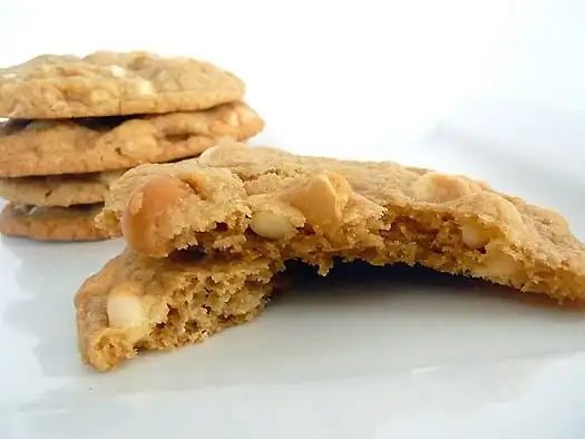 White Chocolate Macadamia Nut Cookies