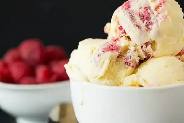 White Chocolate Raspberry Swirl Ice Cream