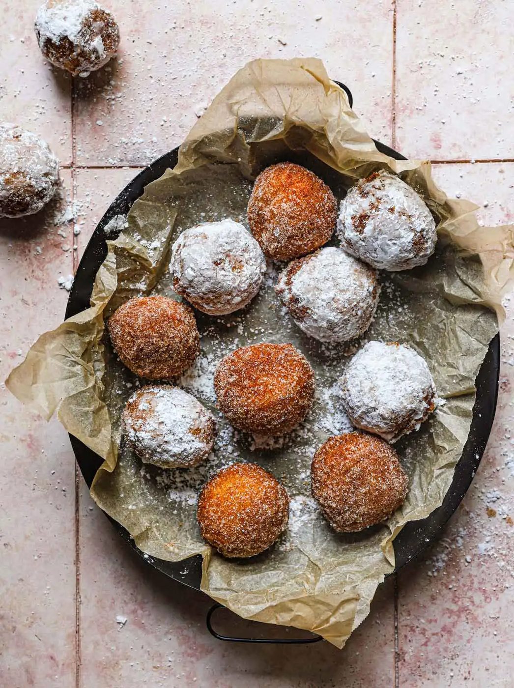 Zeppole (Italian Doughnuts)