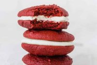 Velvet Red Bliss Whoopies with Tangy Cream Cheese