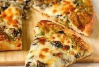 Roasted Portobello Pesto Pizza