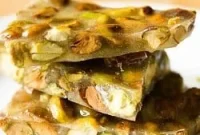 Golden Pistachio Snap