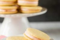 Blushing Grapefruit Cream Cookies