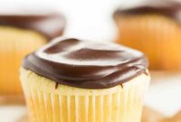 Boston Cream Pie Cupcakes