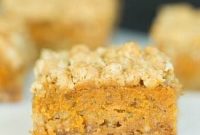 Autumn Spiced Pumpkin Oat Crumble Bars