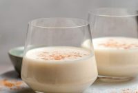 Authentic Festive Eggnog