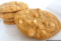 Gourmet White Chocolate Macadamia Delights