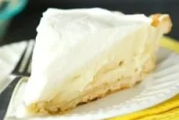 Golden Banana Bliss Pie