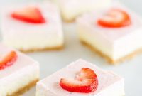 Luscious Strawberry Cheesecake Bars